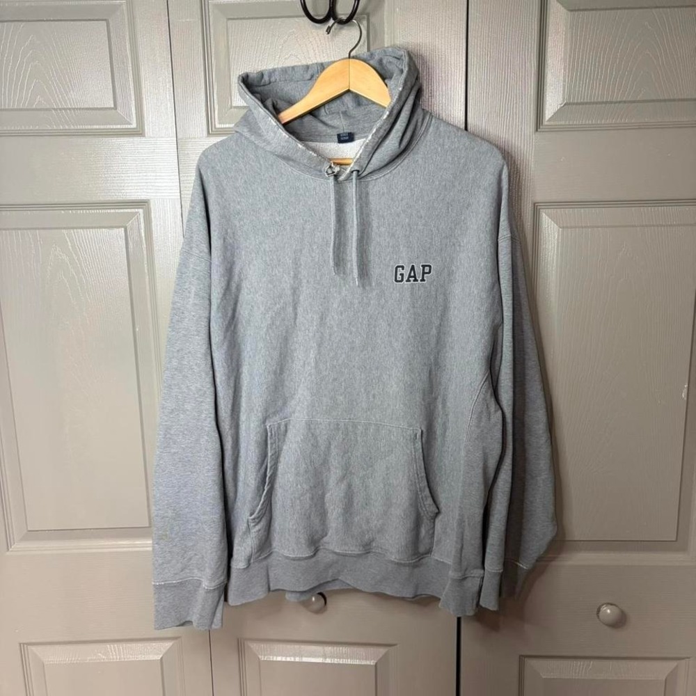 Gap hoodie  Size XL‎ sweatshirt preppy distressed gray skater summer